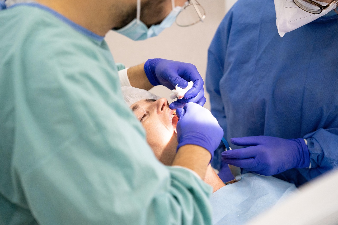 Dental Abscess: Symptoms, Risks, and Urgent Treatment Options